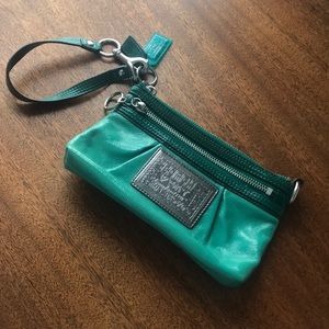 Coach Poppy wristlet